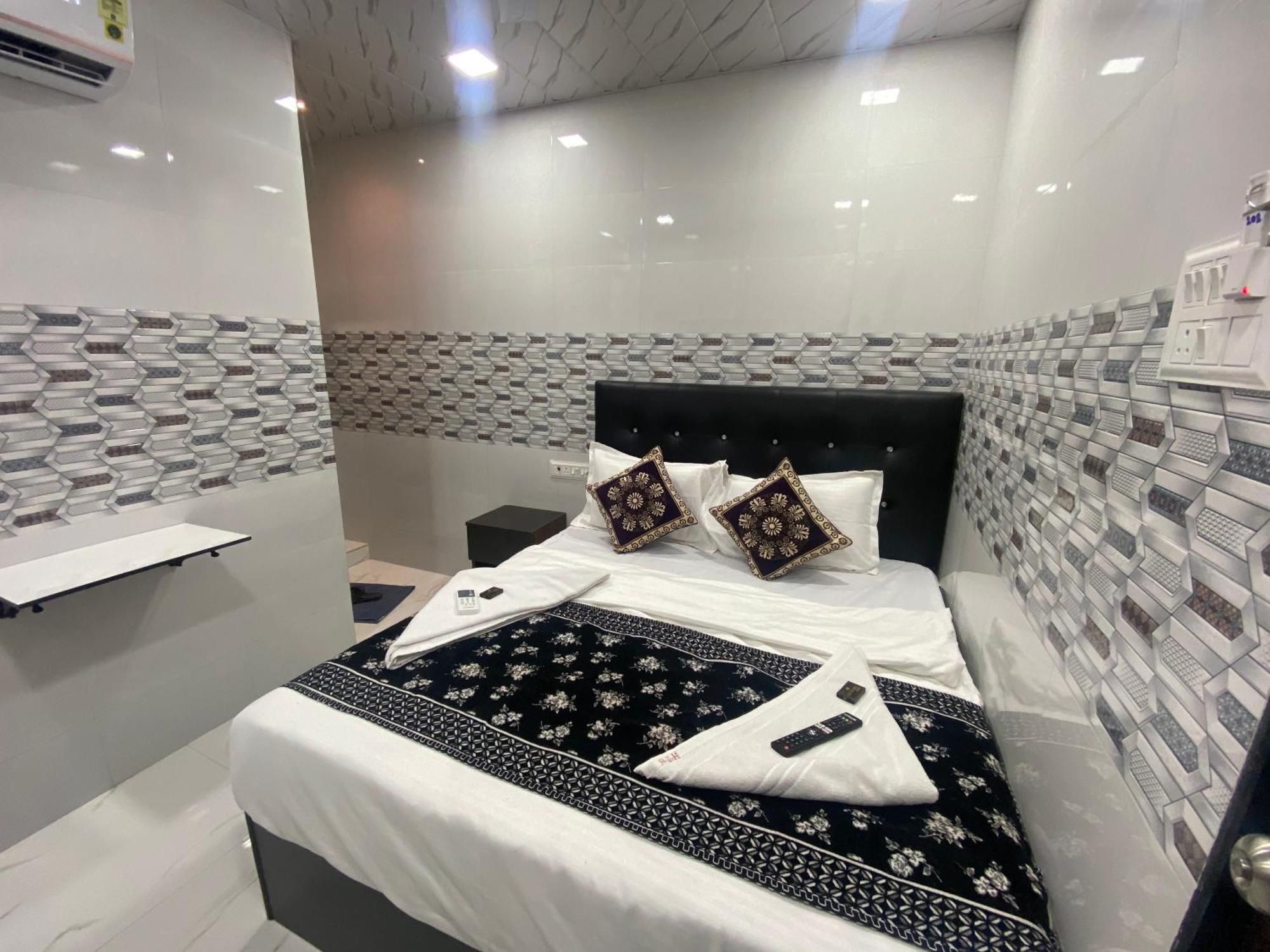 Hotel O Sai Residency Bombaj Zewnętrze zdjęcie